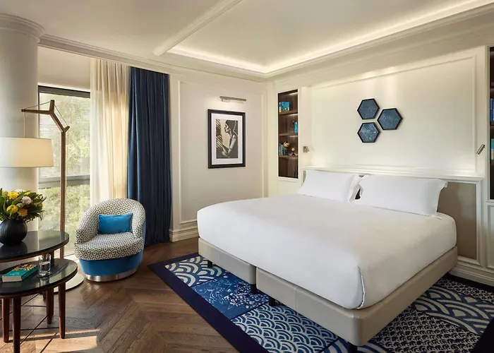 Sofitel Barcelona Skipper